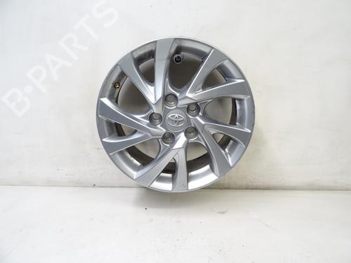 Used Rim TOYOTA AURIS (_E18_) 1.8 Hybrid (ZWE186_, ZWE186R) (136 hp) 32298710