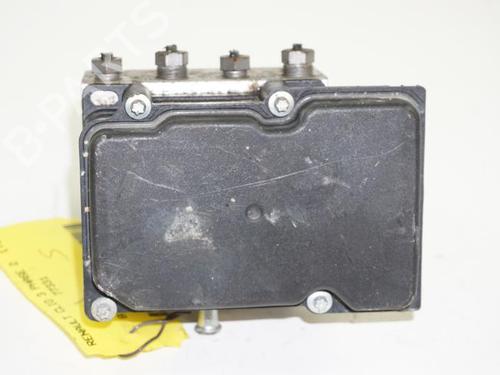 Used ABS pump ABS pump RENAULT CLIO III (BR0/1, CR0/1) 1.5 dCi (C/BR0G, C/BR1G) (68 hp) 18189317 18189317