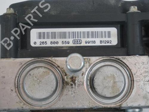 Used ABS pump ABS pump RENAULT CLIO III (BR0/1, CR0/1) 1.5 dCi (BR17, CR17) (86 hp) 18193577 18193577