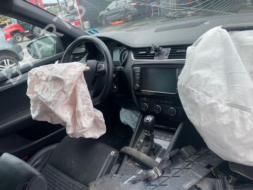 Used Parts SKODA OCTAVIA III Combi (5E5, 5E6) 2.0 TDI / TDI RS 4x4 4658143