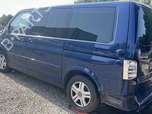 Brugte VW MULTIVAN T5 (7HM, 7HN, 7HF, 7EF, 7EM, 7EN) 2.5 TDI 4236896