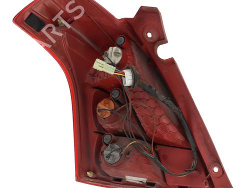 Høyre baklys SUZUKI SWIFT III (MZ, EZ) 1.3 DDiS (RS413D) | BP28127688C35 