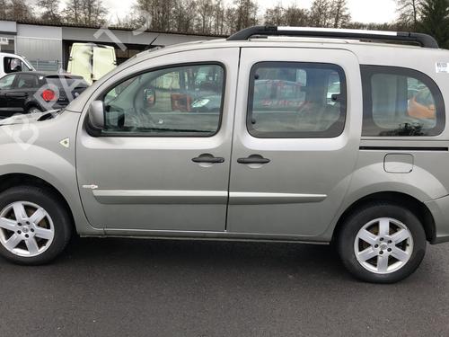 Left slide door RENAULT KANGOO / GRAND KANGOO II (KW0/1_) 1.5 dCi 85 (KW0K, KW0L, KW0B) | BP23901398C74 