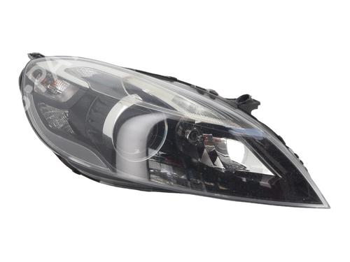 Used Right headlight VOLVO V40 Hatchback (525) D4 (177 hp) 32454405
