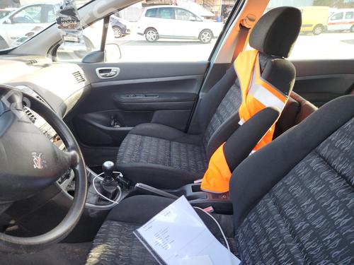 Left headlight PEUGEOT 307 Break (3E) 2.0 HDI 110 | BP32298705C28 - Image 6