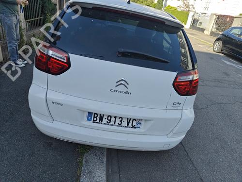 Front bumper CITROËN C4 Picasso I MPV (UD_) 1.6 HDi 110 | BP29028459C7 