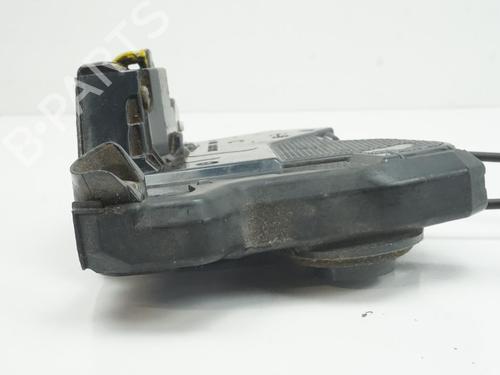 Used Front left lock TOYOTA RAV 4 III (_A3_) 2.2 D 4WD (ALA30_, ALA30R) (177 hp) 18197307