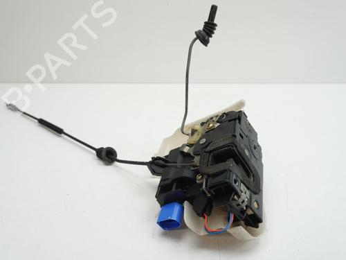 Used Front right lock VW POLO (9N_, 9A_) 1.4 TDI (75 hp) 18191362