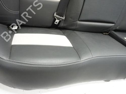 Used Rear seat Rear seat RENAULT MEGANE III Hatchback (BZ0/1_, B3_) 1.2 TCe (BZ16, BZ28) (132 hp) 18178423 18178423