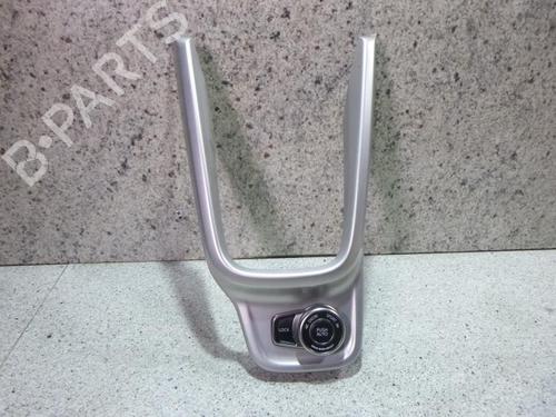 Used Middle console SUZUKI VITARA (LY) 1.6 DDiS AllGrip (APK416D) (120 hp) 18182660