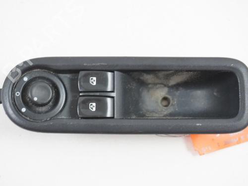 Used Left front window switch RENAULT CLIO III (BR0/1, CR0/1) 1.5 dCi (C/BR0G, C/BR1G) (68 hp) 18177608