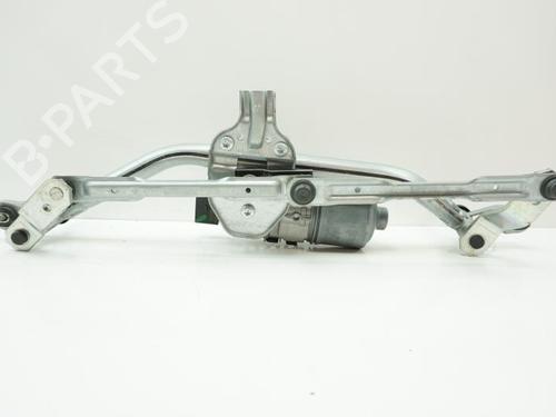 Used Front wiper motor Front wiper motor PEUGEOT 208 I (CA_, CC_) 1.5 BlueHDI 100 (102 hp) 18193575 18193575