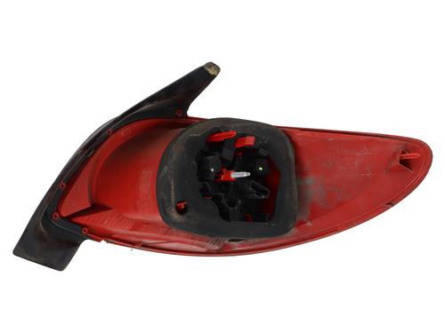 Left taillight PEUGEOT 206+ (2L_, 2M_) 1.4 HDi eco 70 | BP23955088C34 