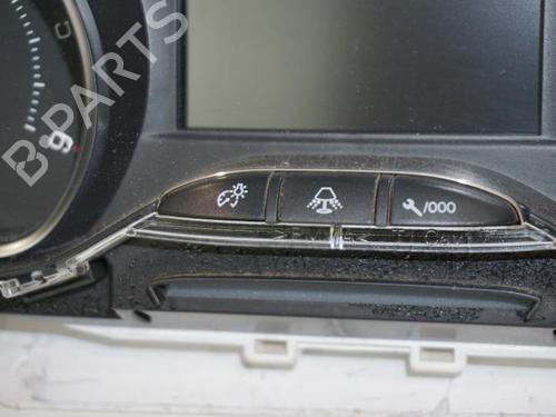 Used Instrument cluster PEUGEOT 208 I (CA_, CC_) 1.6 HDi (92 hp) 18193306