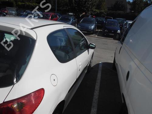 Fuse box PEUGEOT 206 Hatchback (2A/C) 1.4 HDi eco 70 | BP18179470E1 