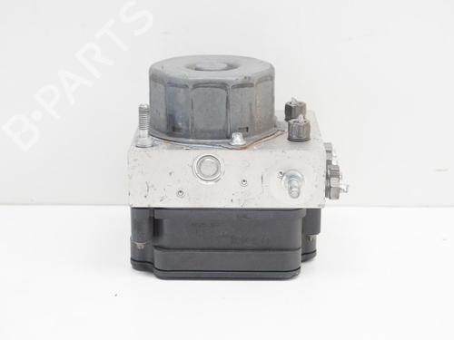 Used ABS pump DACIA SANDERO II TCe 90 (B8M1, B8MA, B8AC) (90 hp) 18186825