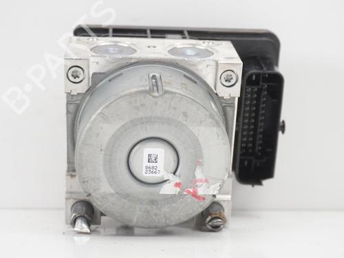 ABS pump RENAULT MEGANE IV Grandtour (K9A/M/N_) 1.6 dCi 130 | BP18186876M43 