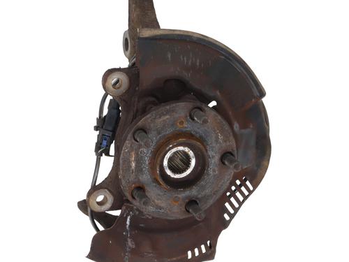 Used Left front steering knuckle TOYOTA AURIS (_E15_) 1.4 D-4D (NDE150_, NDE150R) (90 hp) 26153880