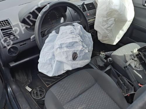 Right mirror VW POLO (9N_, 9A_) 1.2 12V | BP21115623C27 