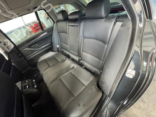 Rear seat BMW 5 Touring (F11) 530 d xDrive BP25923170C17