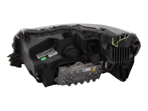 Used Right headlight Right headlight PEUGEOT 2008 II (UD_, US_, UY_, UJ_, UR_, UC_) 1.2 THP / PureTech 155 (USHNNS, URHNNS, UXHNJP, URHNJP,... (155 hp) 29608302 29608302