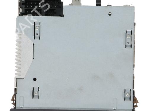 Bilradio RENAULT CLIO II (BB_, CB_) 1.2 16V (BB05, BB0W, BB11, BB27, BB2T, BB2U, BB2V, CB05,... | BP25715727E6 
