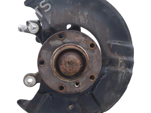 Used Right front steering knuckle Right front steering knuckle BMW 3 Convertible (E36) 320 i (150 hp) 32753898 32753898