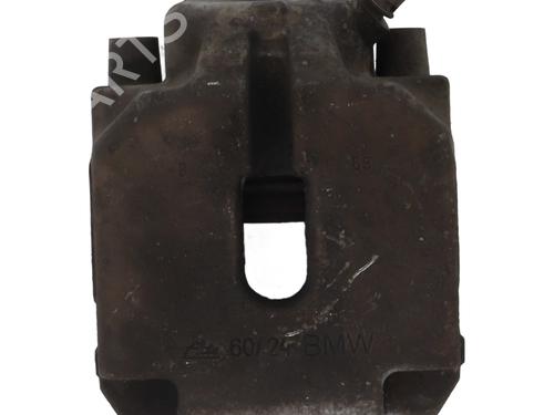 Højre bremsekaliber foran BMW 5 (E60) 523 i (177 hp) 23844344
