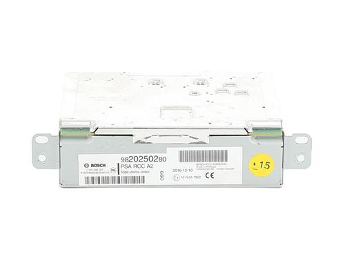 Used Radio Radio CITROËN C3 III (SX) 1.2 VTi 82 (82 hp) 25474788 25474788