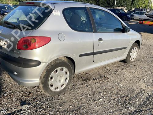 Scheinwerfer links PEUGEOT 206 Hatchback (2A/C) 1.4 HDi eco 70 | BP31025562C28 