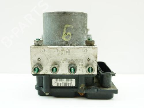 Used ABS pump ABS pump OPEL CORSA C (X01) 1.3 CDTI (F08, F68) (70 hp) 18193479 18193479