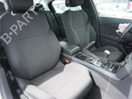 Instrument cluster PEUGEOT 508 I (8D_) 1.6 HDi | BP18177864C47 