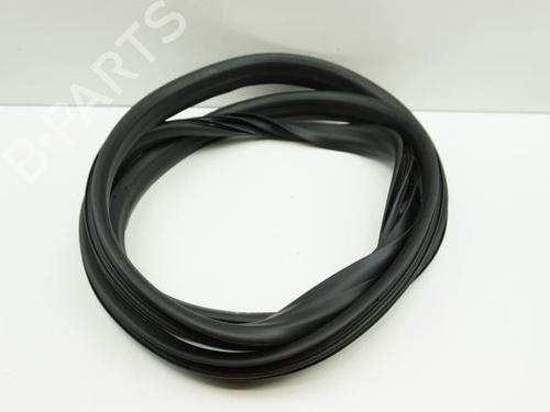 Used Rubber door seal RENAULT CLIO V (B7_) 1.0 SCe 75 (B7M5) (72 hp) 18185168