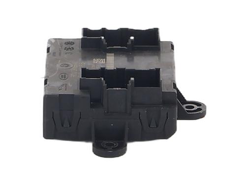 Used Electronic module Electronic module LAND ROVER DISCOVERY SPORT (L550) 2.0 D 4x4 (150 hp) 27212265 27212265