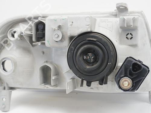 Left headlight SUZUKI GRAND VITARA I (FT, HT) 2.0 HDI 110 16V 4x4 (SQ420D, TD83V) | BP18186939C28 