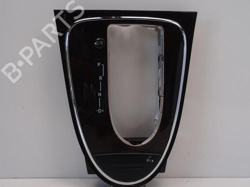 Used Gear lever MERCEDES-BENZ CLS (C219) CLS 350 (219.356) (272 hp) 18244875