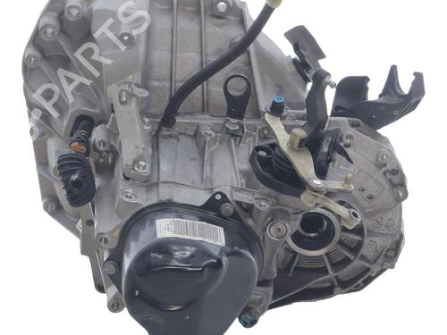 gearbox-dacia-sandero-iii-2021-37745842 main image