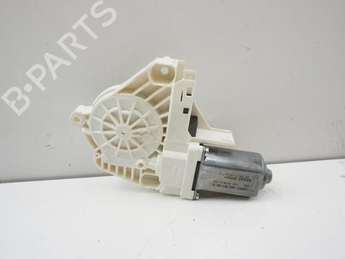 Used Left front window motor Left front window motor AUDI Q5 (8RB) 2.0 TDI quattro (170 hp) 18182269 18182269