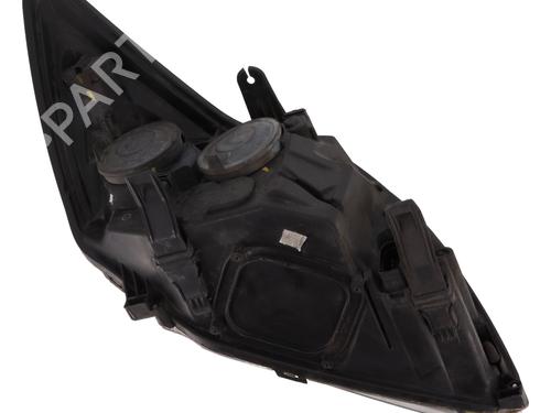 Faro izquierdo FORD FOCUS II (DA_, HCP, DP) 1.6 TDCi | BP22074031C28 