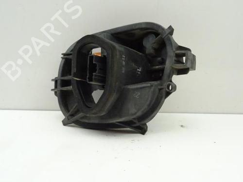 Used Lamp holder Lamp holder PEUGEOT 208 I (CA_, CC_) 1.6 BlueHDi 100 (100 hp) 21186631 21186631