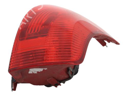 Used Right taillight Right taillight 37676960 37676960