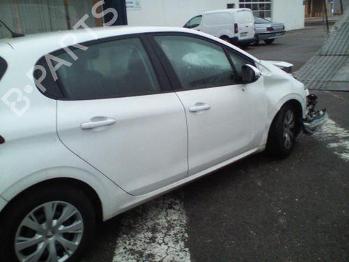 Air vent PEUGEOT 208 I (CA_, CC_) 1.6 HDi / BlueHDi 75 | BP22071194I21 