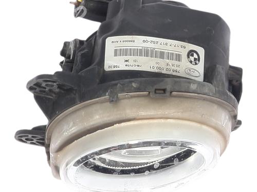 Used Right front fog light Right front fog light 37482742 37482742
