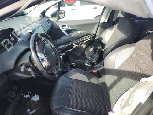 AdBlue tank PEUGEOT 2008 I (CU_) 1.6 BlueHDi 75 | BP29998156M85 