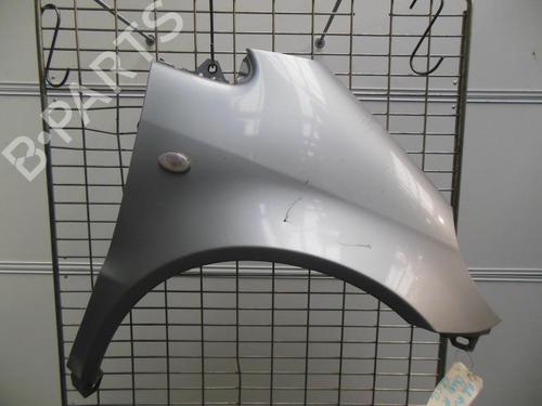 Used Right front fenders MERCEDES-BENZ A-CLASS (W168) A 170 CDI (168.009, 168.109) (95 hp) 18194075