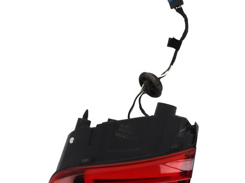 Used Right tailgate light Right tailgate light CITROËN C5 AIRCROSS (A_) 1.5 BlueHDi 130 (ACYHZJ, ACYHZR) (131 hp) 26131768 26131768