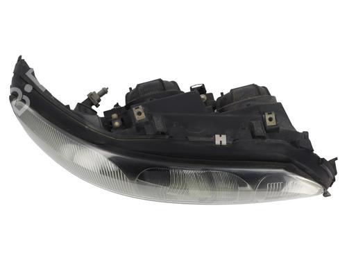Right headlight VOLVO S60 I (384) 2.4 | BP32440557C29 