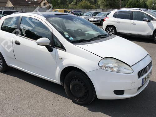 Brugte FIAT GRANDE PUNTO (199_) 1.3 D Multijet (75 hp) 4335077