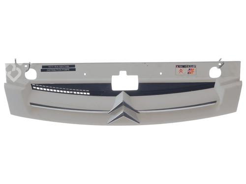 Used Grille CITROËN BERLINGO / BERLINGO FIRST Box Body/MPV (M_) 1.9 D 70 (MBWJZ, MCWJZ) (69 hp) 29838286