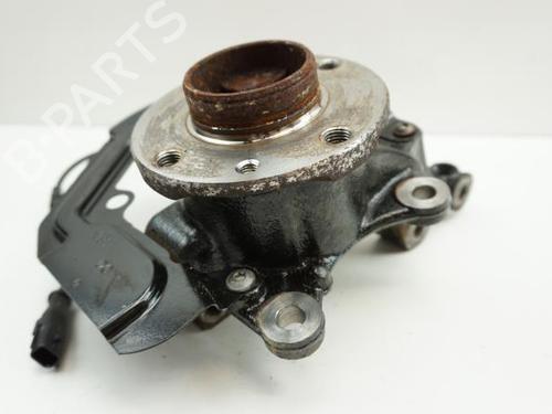 Left front steering knuckle RENAULT TWINGO III (BCM_, BCA_) 1.0 SCe 70 (BCMB) | BP18193078M25 